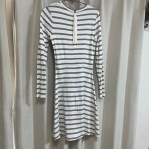BOSS長袖ボーダーワンピース 白×グレー