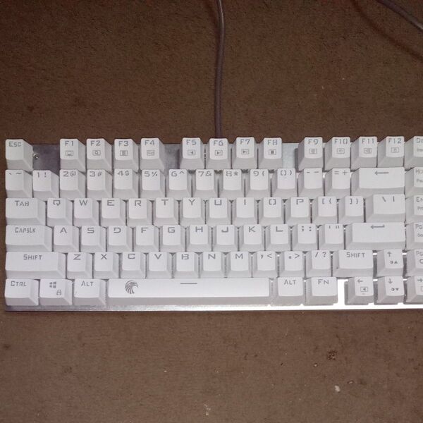 e要素 青軸 キーボード 有線 外箱なし