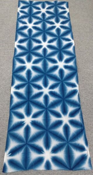 ハンドメイド 藍染 雪花絞り 晒 手ぬぐい 岡生地 106cm 1188