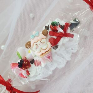ストロベリー ドリーム☆ ヘアクリップ いちご ホイップ レース りぼん いぬ アイス チョコ ロリィタ デコ 送料無料