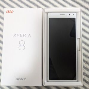 即日発送。初期化済。少々訳あり。値下げ、返品不可。Xperia 8 SOV42 携帯本体。 au。 残債なし