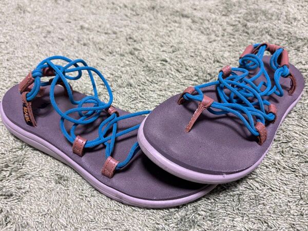 Teva ボヤインフィニティ サンダル w6