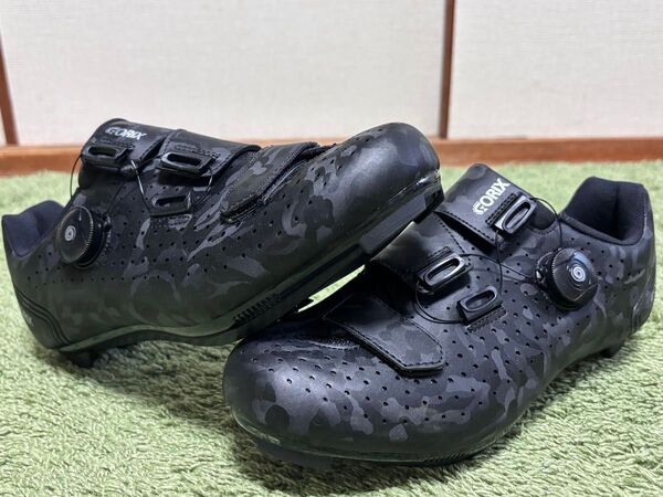 極美品 ゴリックス ビンディングシューズ サイクルシューズ25.5㎝
