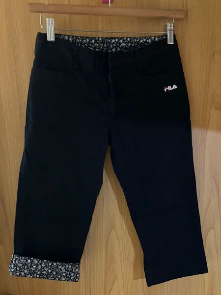 FILA ハーフパンツ レディース 黒 花柄