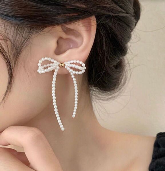 ピアス リボン セレモニー オケージョン 大ぶり 卒業 入学 結婚式 前撮り パール風 ゆれる 韓国 おしゃれ 人気 トレンド