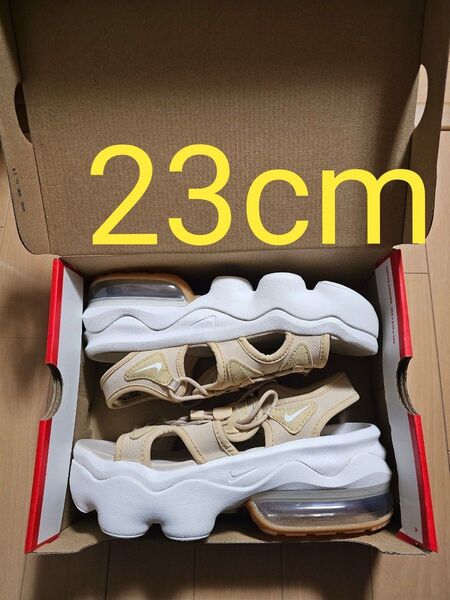 ラスト1 新品未使用 NIKE ナイキ エアマックスココサンダル セサミ サンドドリフト 23cm カジュアルサンダル