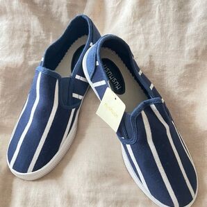 新品 未使用 Hushush ネイビー ストライプ スリッポンスニーカーLサイズ