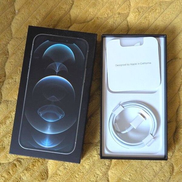 Apple iPhone 12 Pro silver 空箱 箱のみ