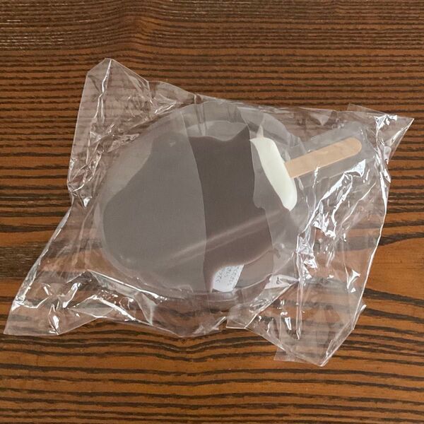 【新品】日清 カップヌードル『溶けたアイスのフタどめフィギュア』ヌードルストッパー ノベルティ