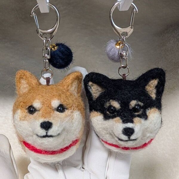 柴犬 羊毛 羊毛フェルト ハンドメイド 黒柴 キーホルダー