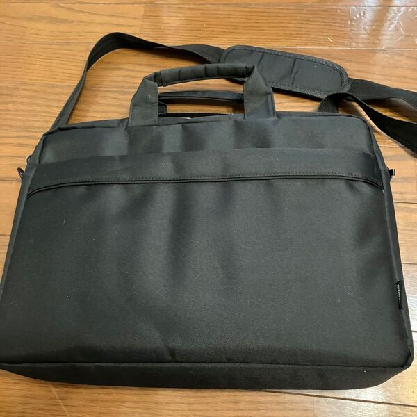 パソコンバッグ 15.6インチ 黒 ブラック ショルダーバッグ