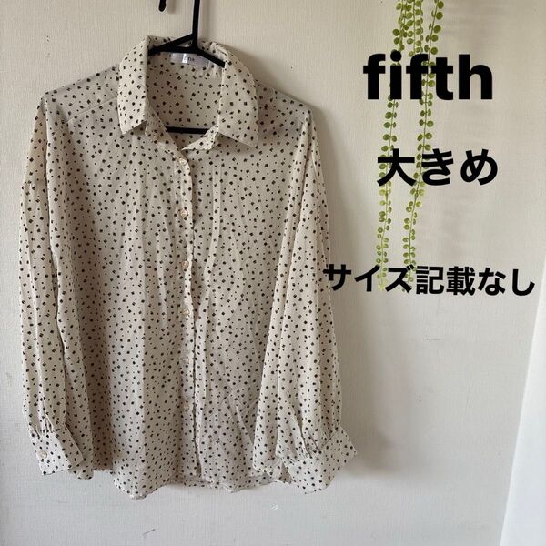 fifth ブラウスシャツ 総柄カットソー【サイズ記載なし】