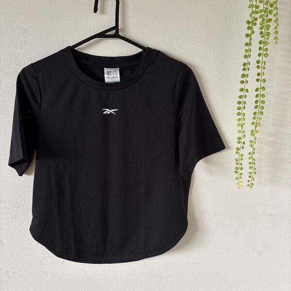 リーボック Reebok adidas アディダス Tシャツブラックスポーツウエア ランニングウエア【M】ヨガウエア