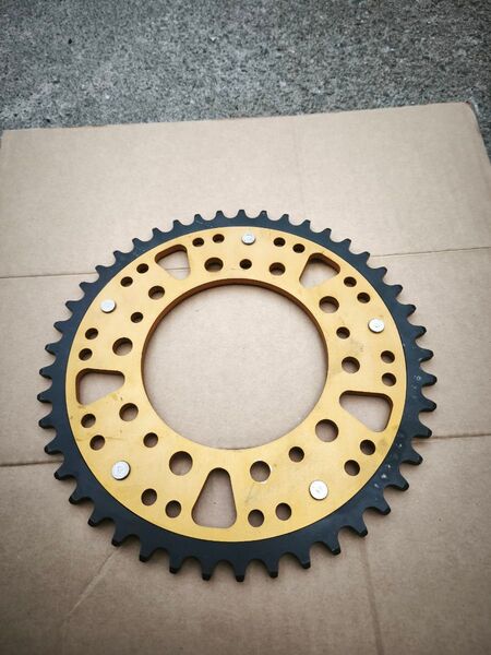 未使用品 SUPERSPROX リアスプロケット 45T
