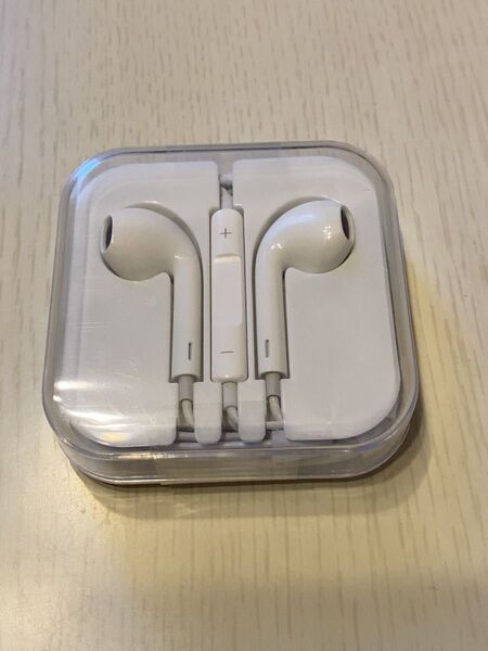 新品未使用 iPhone イヤホン ジャックタイプ イヤフォン