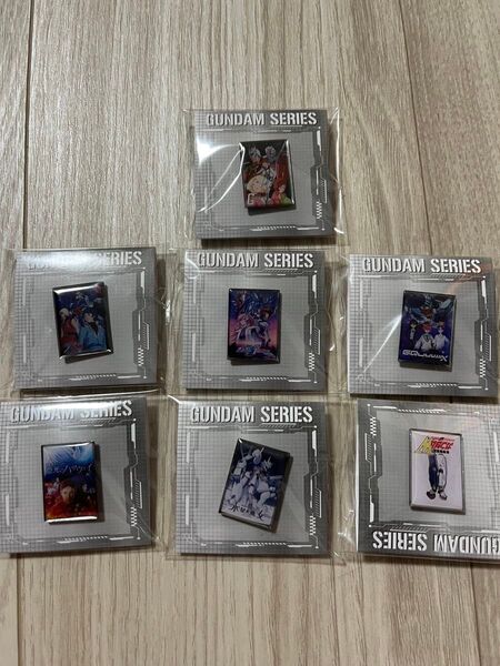 セブンイレブン ガンダム ピンバッジ 全7種類コンプ