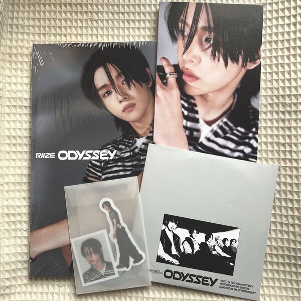 riize ライズ アルバム odyssey PHOTOBOOK ver 開封済み ソンチャン トレカのみ無し