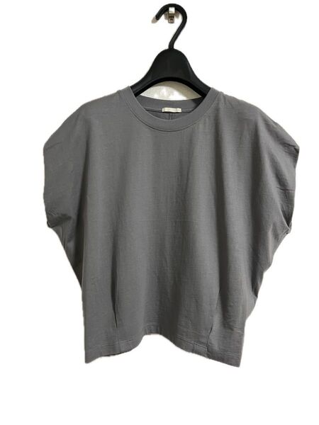 GU半袖Tシャツ グレー フレンチスリーブMサイズ