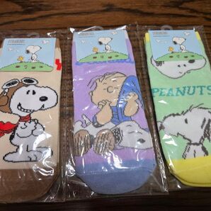 【新品・未使用】PEANUTS スヌーピー 靴下 レディース 3足セット