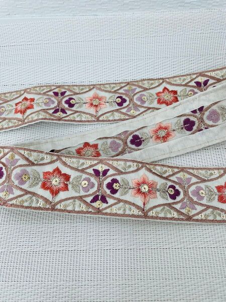インド刺繍リボン リボン1m ハンドメイド ヘアアクセサリー ポーチ