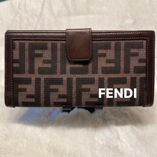 FENDI ズッカ柄 イタリア製ヴィンテージレザー長財布 フェンディ 二つ折り ブラウン系 ウォレット キャンバス