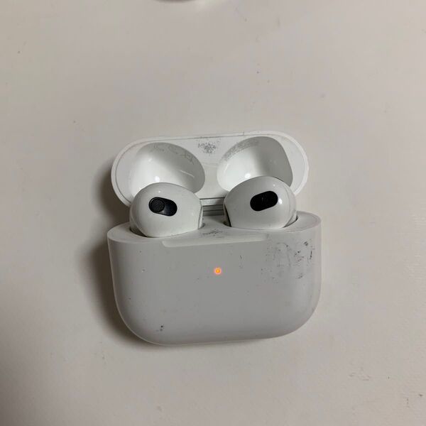 Apple AirPods 第3世代