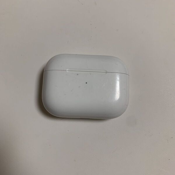 Apple AirPods Pro 第2世代 lightning 充電ケース
