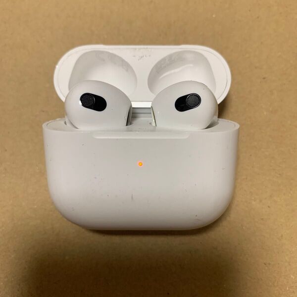 Apple AirPods 第3世代 A2564 ワイヤレスイヤホン