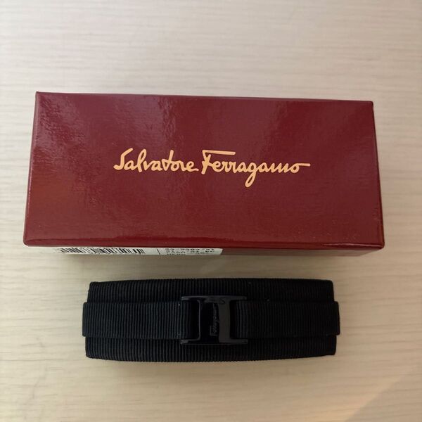 Salvatore Ferragamo フェラガモ バレッタ ブラック 髪留め ヘアアクセサリー
