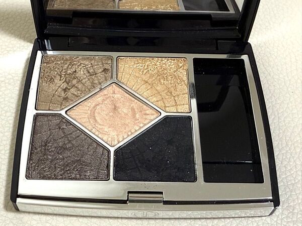 【美品】DIOR ディオール 限定品 サンク クルール クチュール 359 コスミック アイズ アイシャドウ