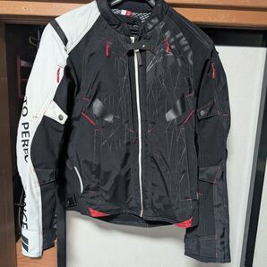期間限定クシタニコンテンドジャケット