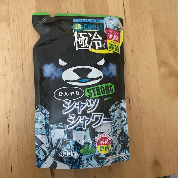 ときわ商会 ひんやり シャツシャワー ストロング 【ミントの香り】 400mL 詰め替え用 【NC-L】