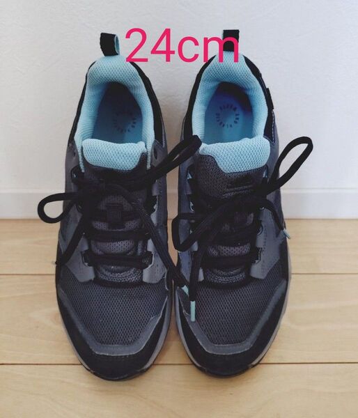 adidas TERREX GORE-TEX トレッキングシューズ