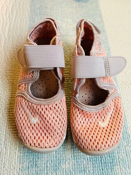 昨年購入 NIKE ナイキ リトルリフト エアリフト 15㎝