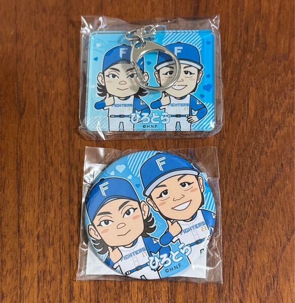 北海道日本ハムファイターズ 日ハム エスコン ガチャガチャ アクリルキーホルダー 缶バッジ 伊藤大海 伏見寅威
