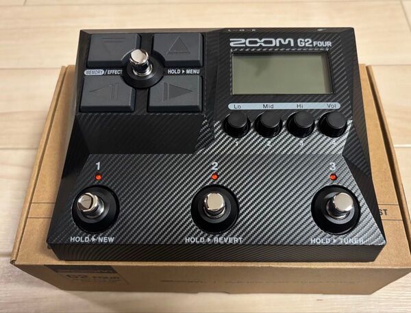 新品 未使用 ZOOM G2 FOUR ズーム マルチエフェクター