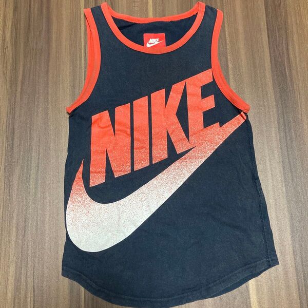 【まとめ売り可】NIKE ナイキ タンクトップ xs(120〜130cm)