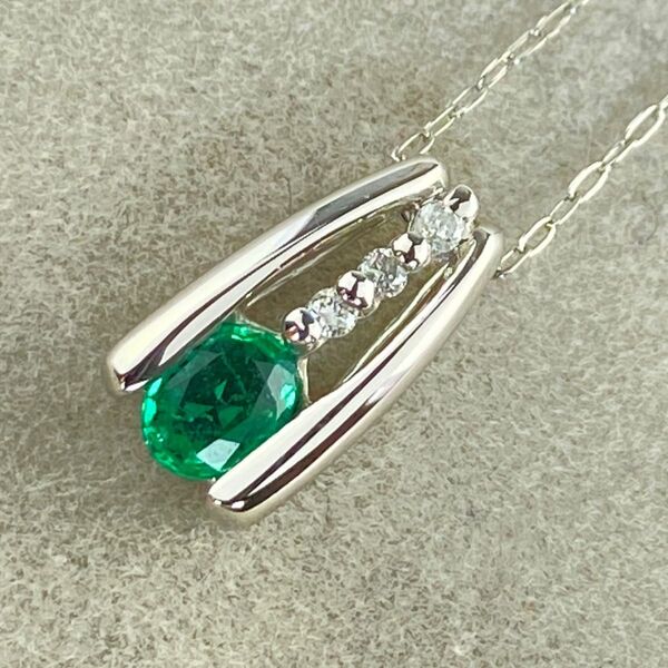 【24-4】エメラルド ダイヤモンド ネックレス E0.21ct D0.03ct