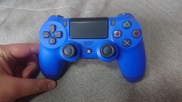 PS4コントローラー cuh-zct2j