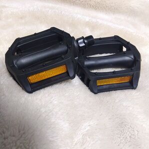 ※※※未使用品※※※VP-570 自転車 ペダル 左右セット ブラック ピスト マウンテンバイク クロス シンプルなデザイン