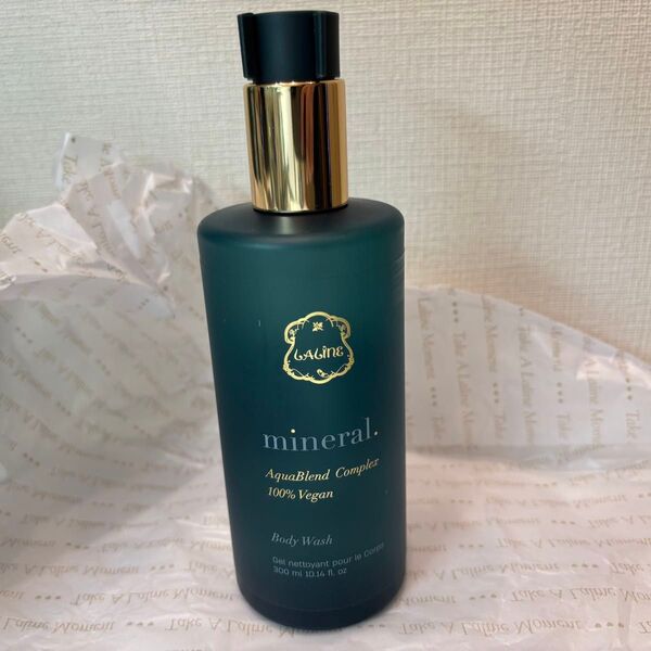 Laline ミネラル ボディウォッシュ 300ml