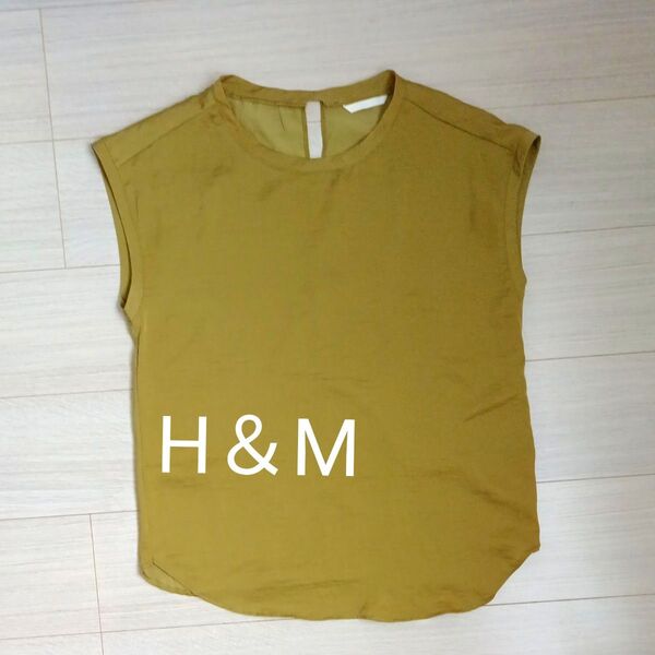 H&M サテンノースリーブブラウス チュニック