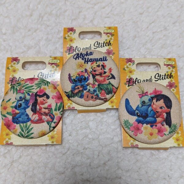 ブリキ バッジ リロ&スティッチ スクランプ ディズニーストア disney stitch