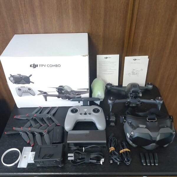 【美品】DJI FPV COMBO コンボ ドローン フルセット