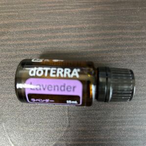 doTERRA ラベンダー エッセンシャルオイル 15ml
