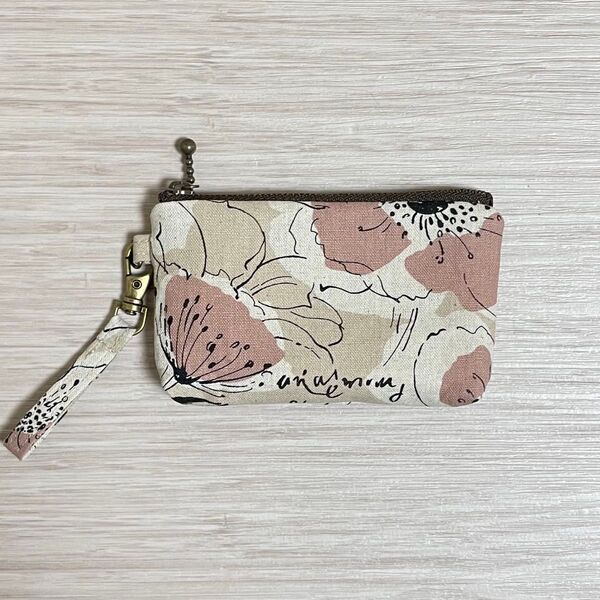 ミニポーチ ストラップ付き くすみピンク 花柄 ☆ ハンドメイド