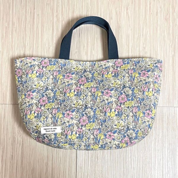 ハンドメイド ☆ トートバッグ ハンドバッグ お散歩 花柄 綿麻キャンバス マチ エコバッグ