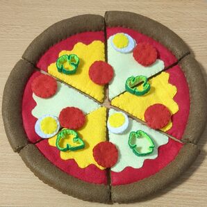 フェルト ピザ おままごと ハンドメイド