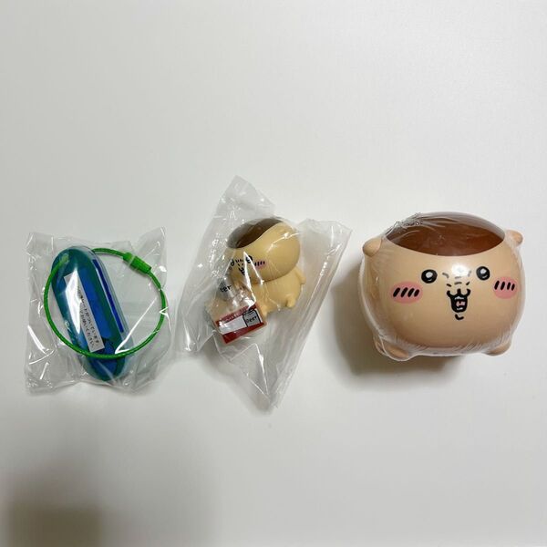ちいかわ くりまんじゅう アクリルネームタグ ダンボールウォッチ 貯金箱