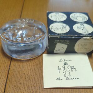 Dartington Crystal てんびん座 ペーパーウェイト 箱付き